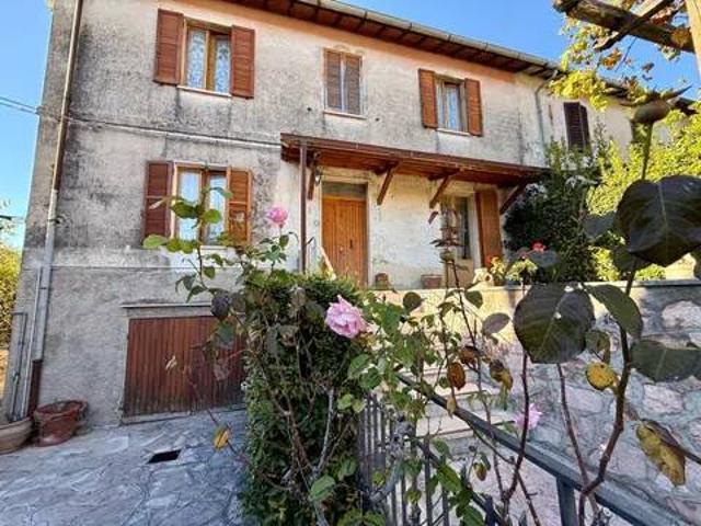 Villa in vendita a Spoleto PG