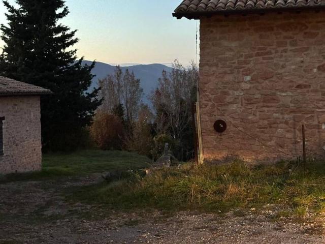 Villa in vendita a Spoleto PG