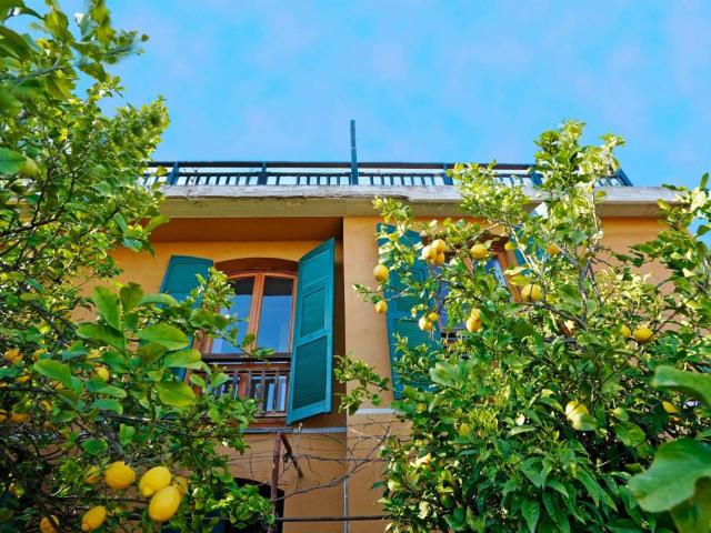 Villa in vendita a Spotorno SV