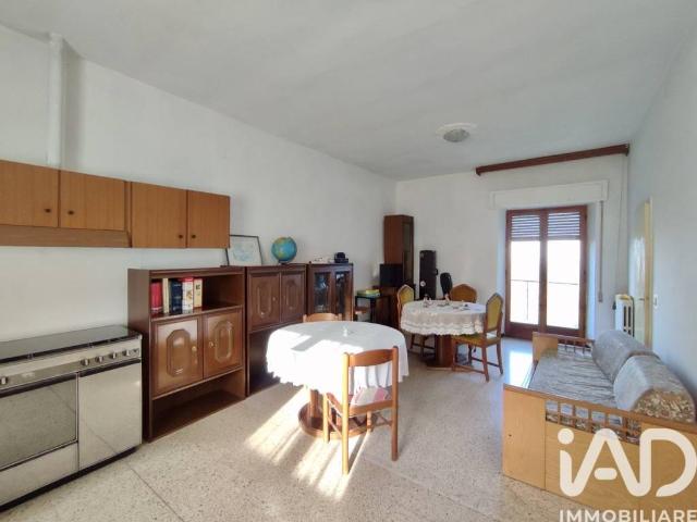 Villa in vendita a Staffolo AN