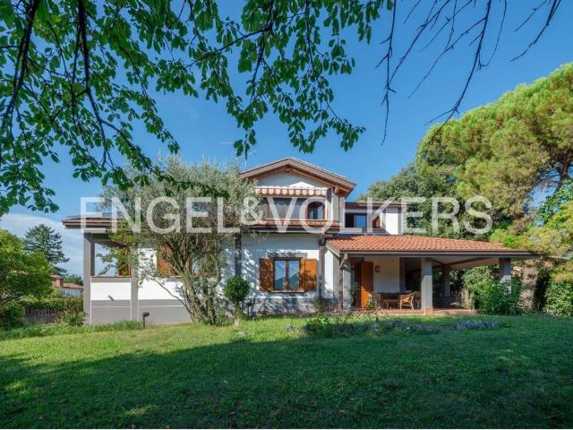 Villa in vendita a Staranzano GO