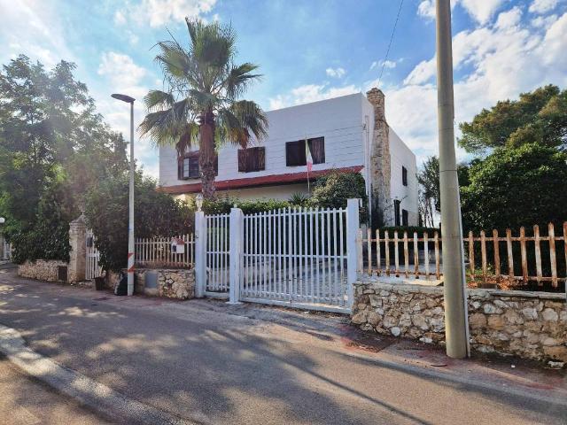 Villa in vendita a Statte TA