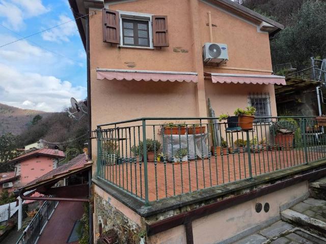 Villa in vendita a Stazzema LU
