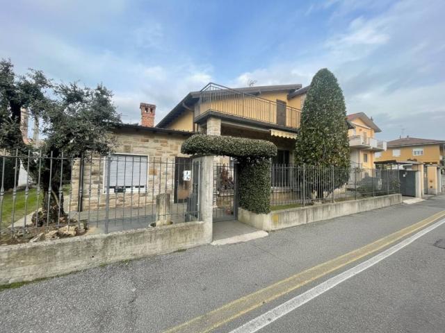 Villa in vendita a Stezzano BG