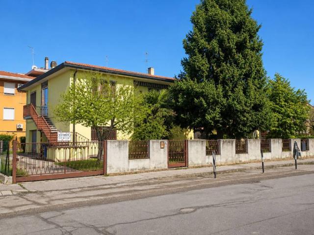 Villa in vendita a Stra VE