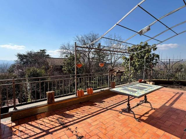 Villa in vendita a Sutri VT