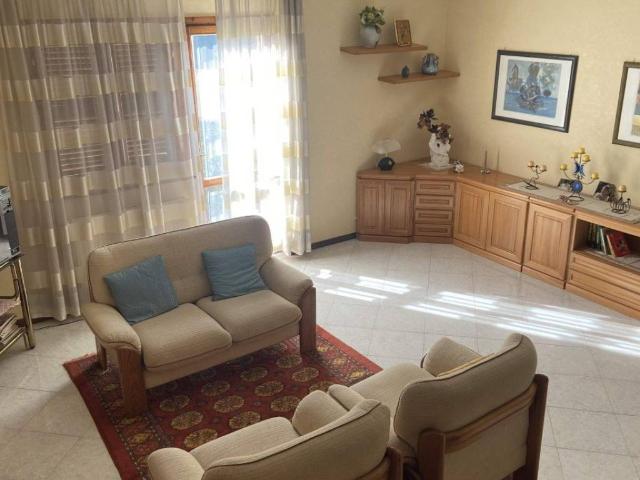 Villa in vendita a Sutri VT