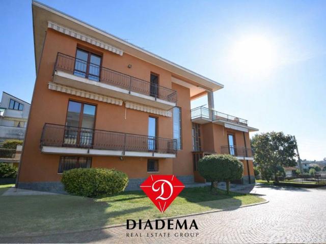 Villa in vendita a Sumirago VA