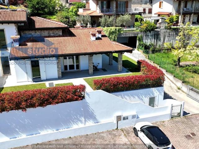 Villa in vendita a Pozzolengo BS