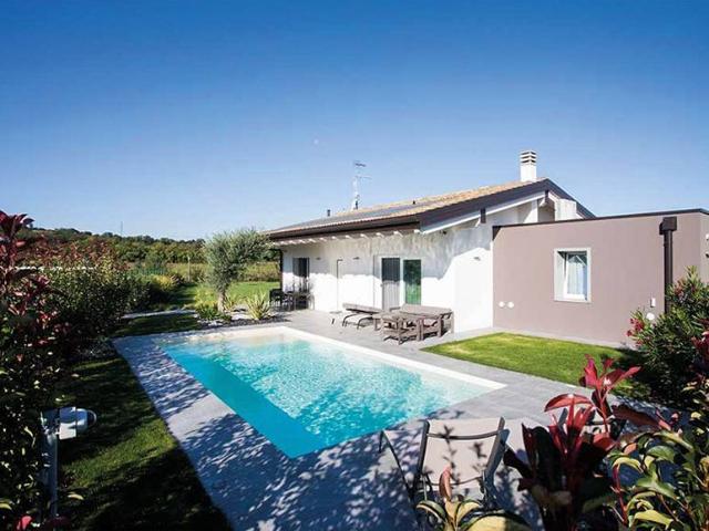 Villa in vendita a Pozzolengo BS