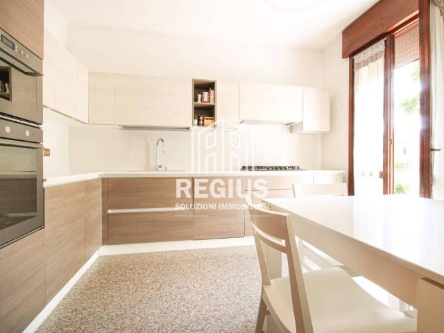 Villa in vendita a Pozzoleone VI