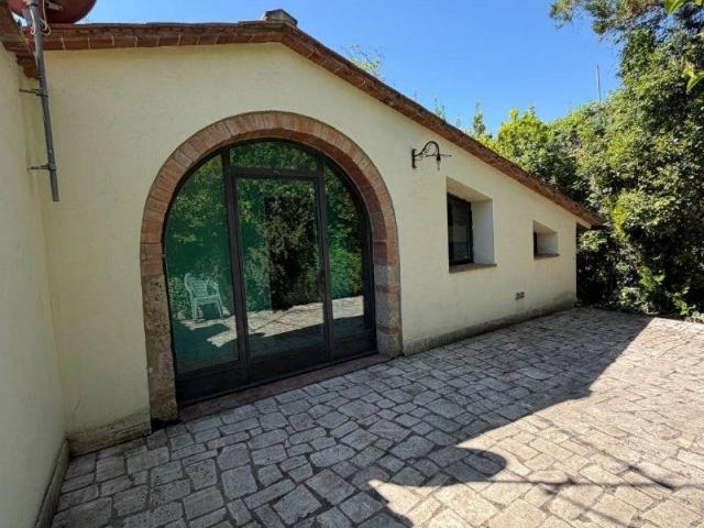 Villa in vendita a Poggibonsi SI
