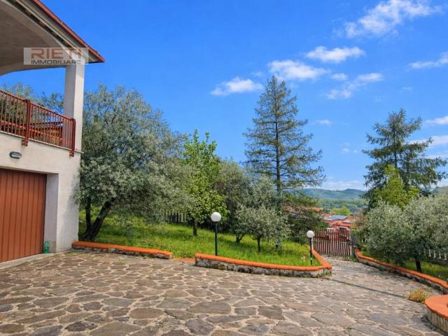 Villa in vendita a Poggio Moiano RI