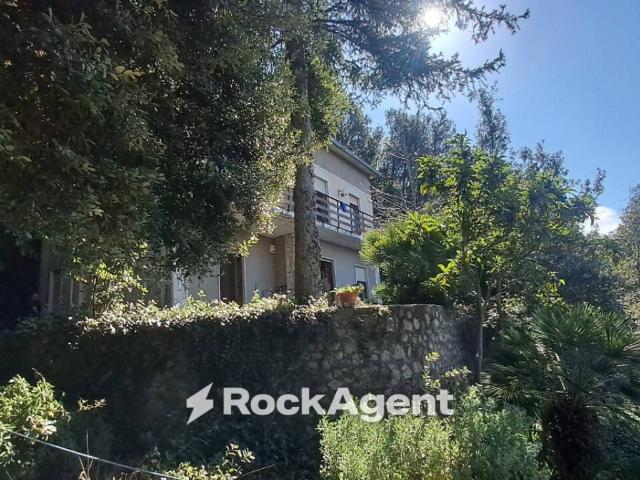 Villa in vendita a Poggio Catino RI