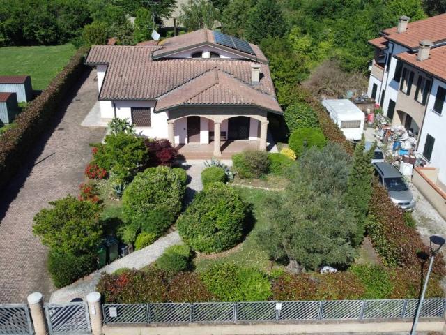 Villa in vendita a Poggio Renatico FE