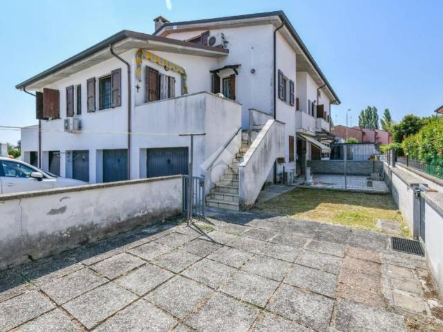 Villa in vendita a Poggio Renatico FE