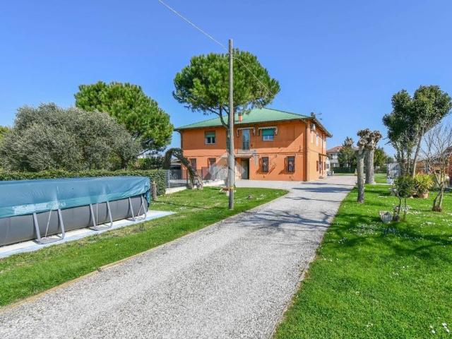 Villa in vendita a Poggio Renatico FE