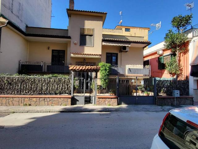 Villa in vendita a Poggiomarino NA