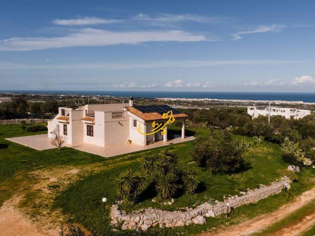 Villa in vendita a Polignano a Mare BA