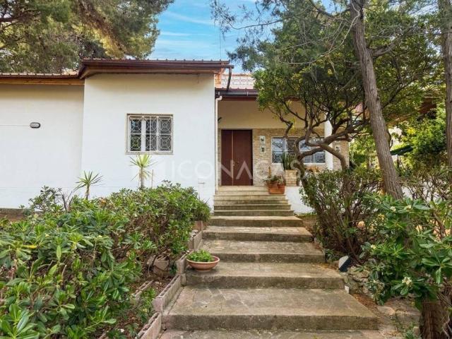 Villa in vendita a Polignano a Mare BA