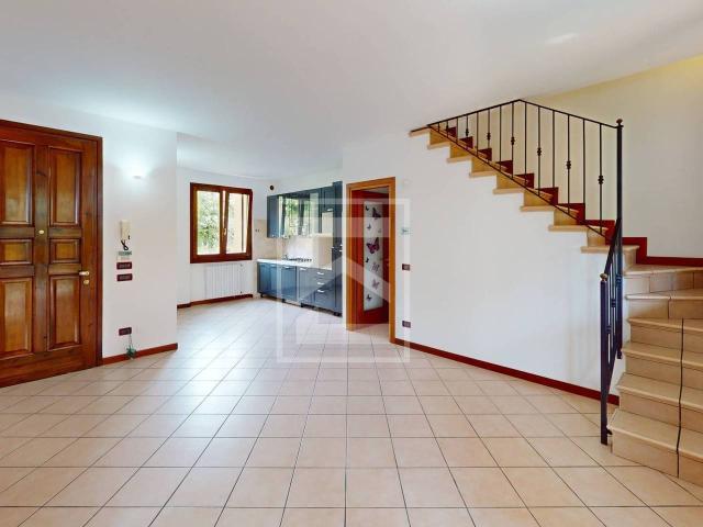 Villa in vendita a Polpenazze
