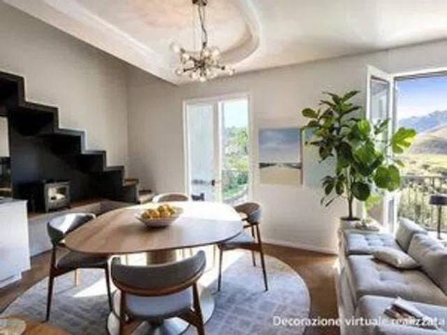 Villa in vendita a Puegnago sul Garda BS