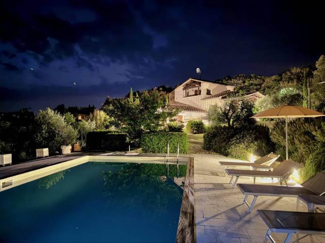 Villa in vendita a Pomarance PI