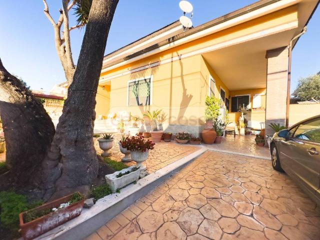 Villa in vendita a Pomezia RM