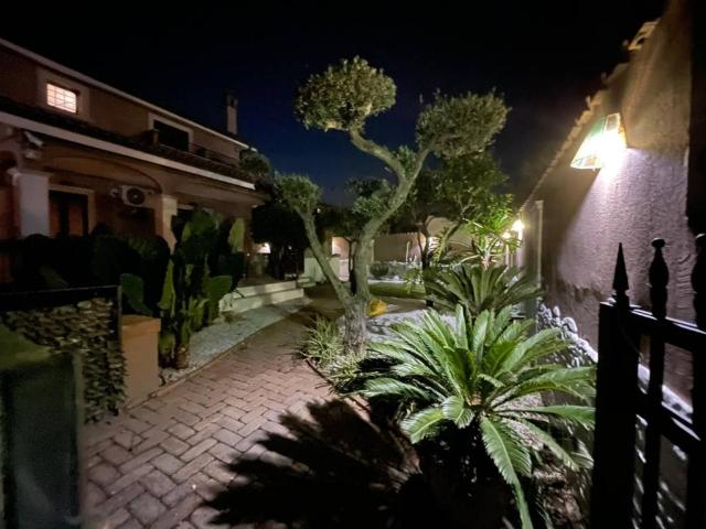 Villa in vendita a Pomezia RM