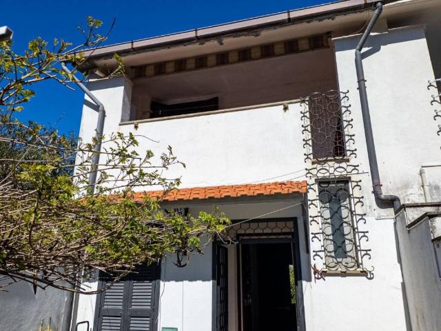 Villa in vendita a Pomezia RM