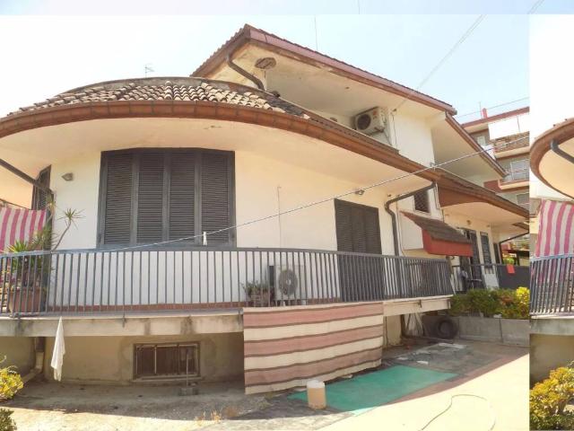 Villa in vendita a Pomigliano d'Arco NA