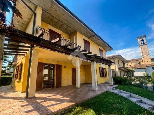 Villa in vendita a Poncarale BS