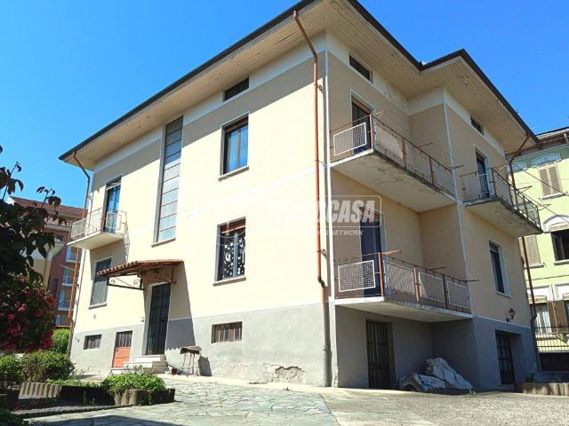 Villa in vendita a Ponderano BI