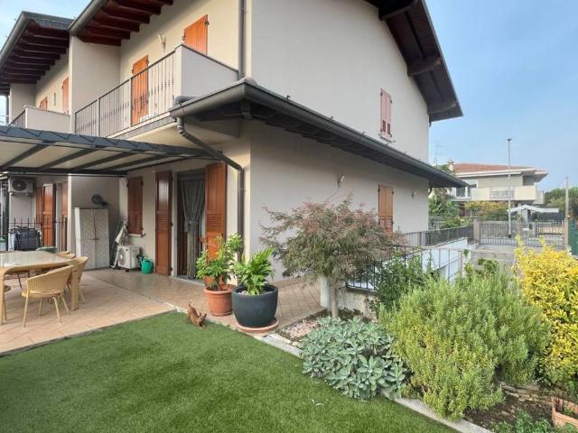 Villa in vendita a Pontoglio BS