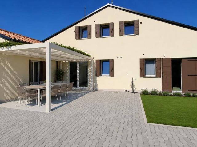 Villa in vendita a Ponte San Nicolò PD