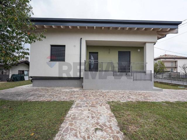 Villa in vendita a Ponte San Pietro BG