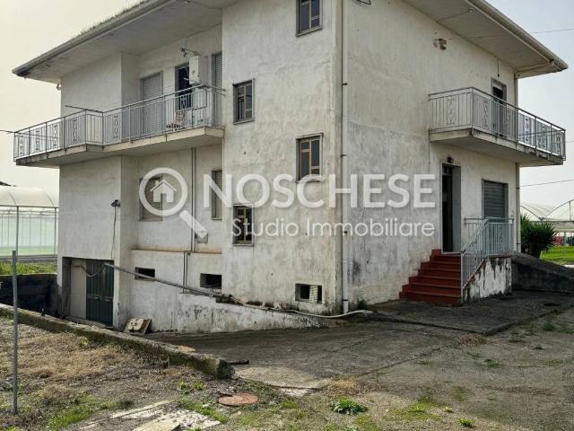 Villa in vendita a Pontecagnano Faiano SA
