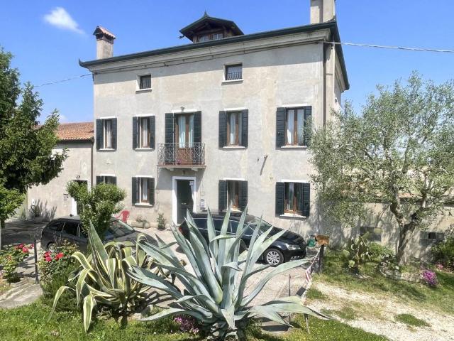 Villa in vendita a Pontelongo PD