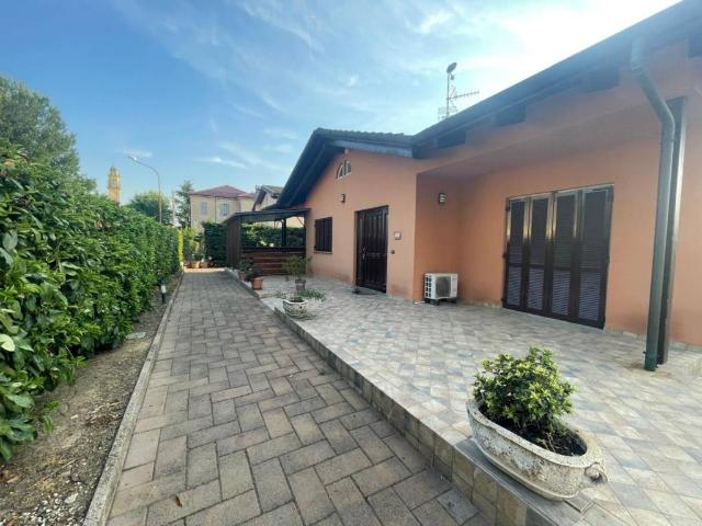 Villa in vendita a Pontenure PC