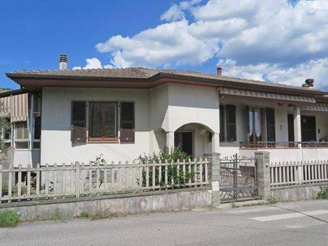 Villa in vendita a Pontremoli MS