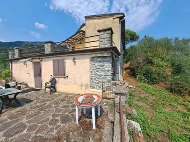 Villa in vendita a Pontremoli MS