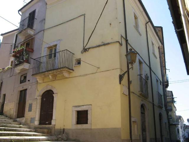 Villa in vendita a Popoli PE