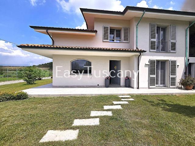 Villa in vendita a Porcari LU