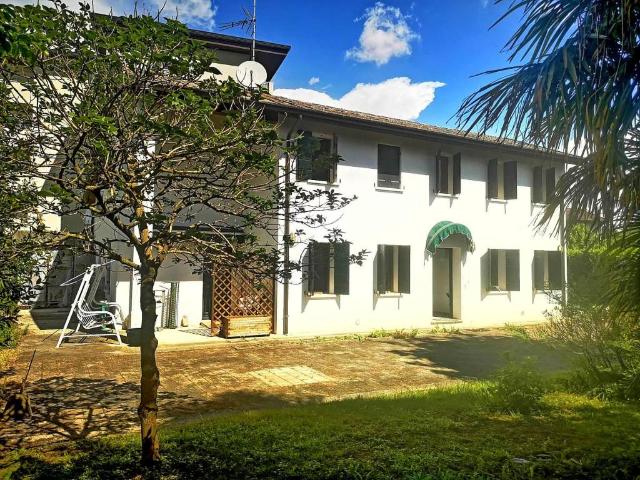 Villa in vendita a Pordenone PN