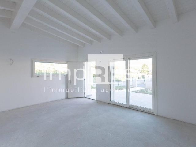 Villa in vendita a Pordenone