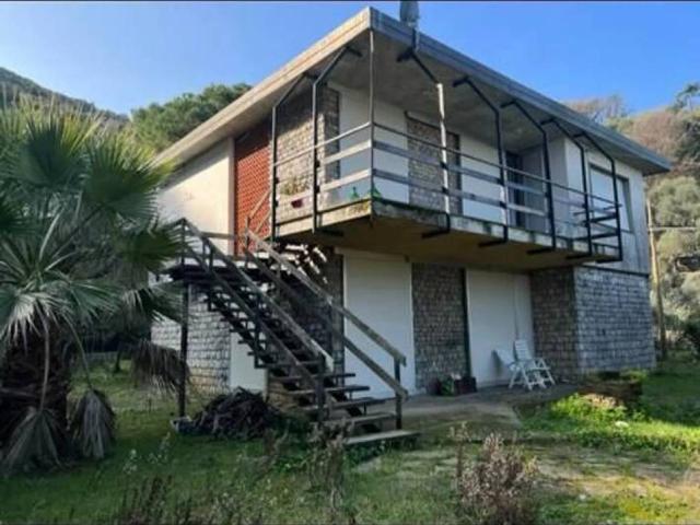 Villa in vendita a Portovenere SP