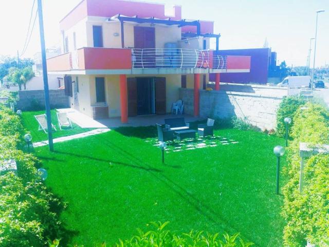 Villa in vendita a Porto Cesareo LE