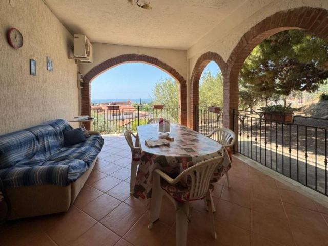 Villa in vendita a Porto Empedocle AG