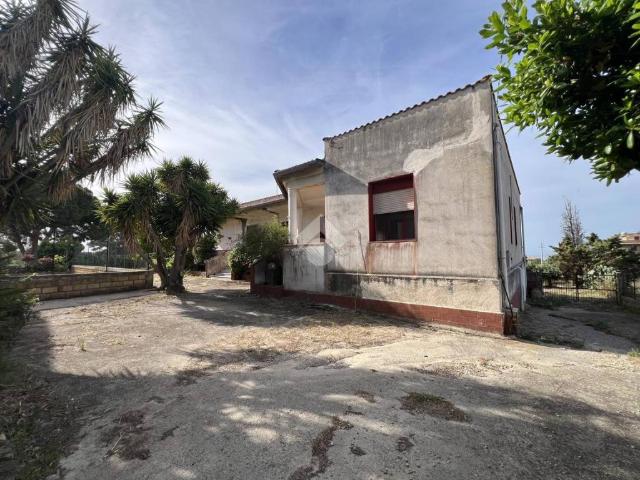 Villa in vendita a Porto Empedocle AG