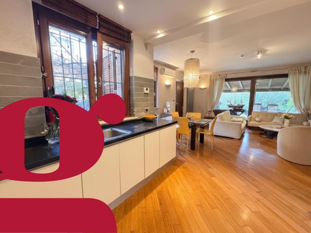 Villa in vendita a Porto Recanati